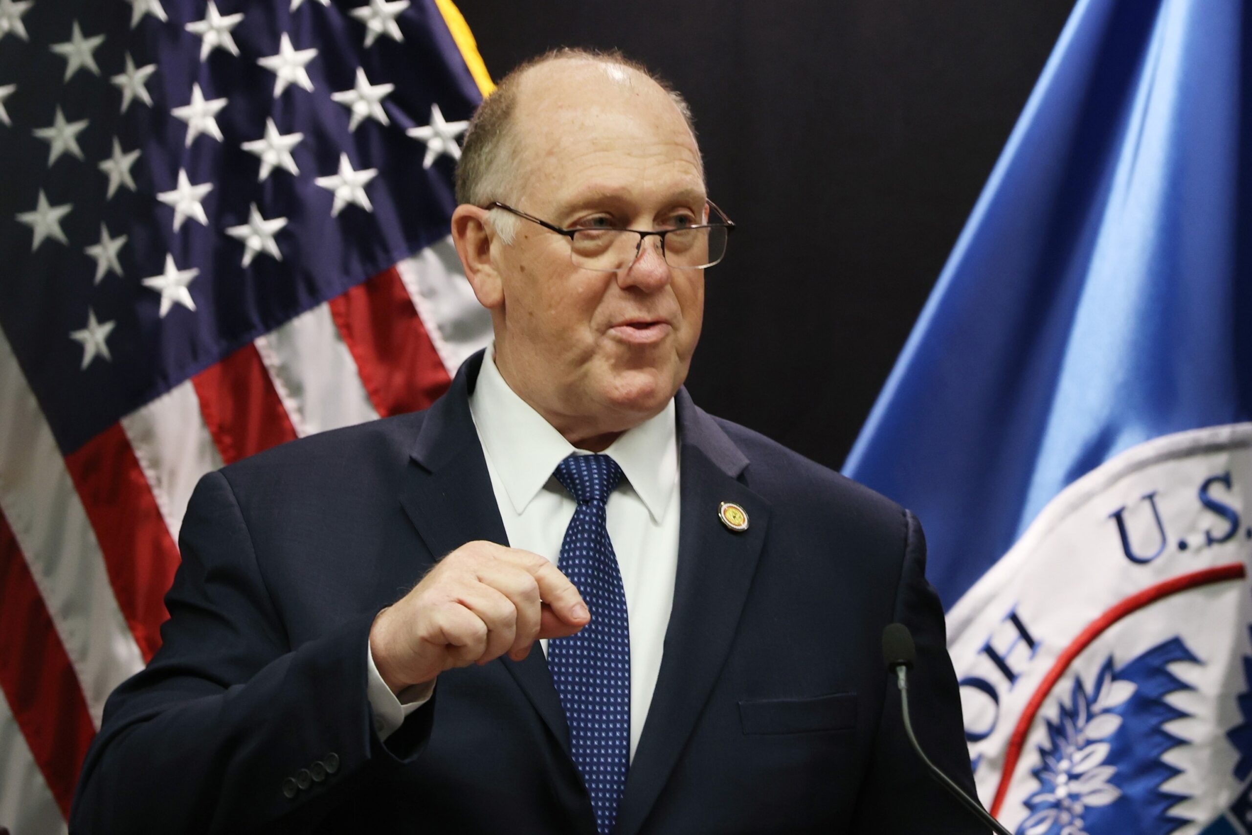 White House Border Czar Announces Drawdown of ICE Agents in Minnesota After State Agreement