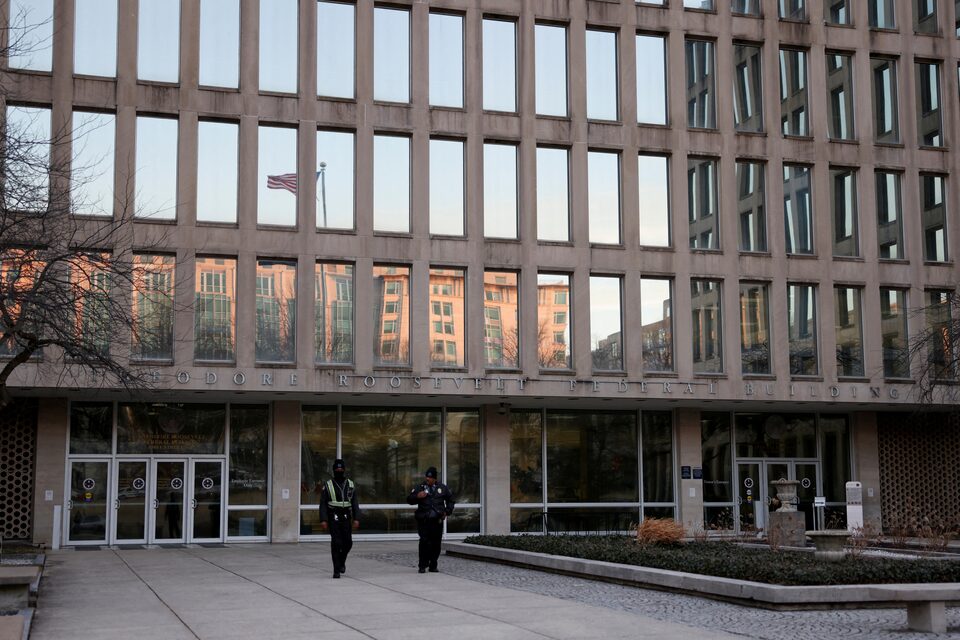Trump Administration Eliminates Federal Race-Conscious Hiring Guidelines