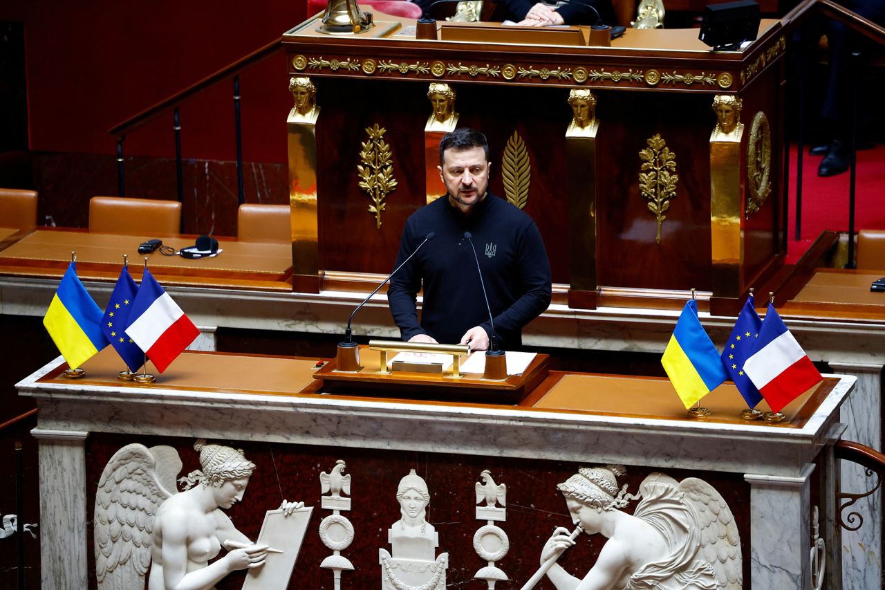 France Demands Repayment Guarantees from Zelensky’s Ukraine