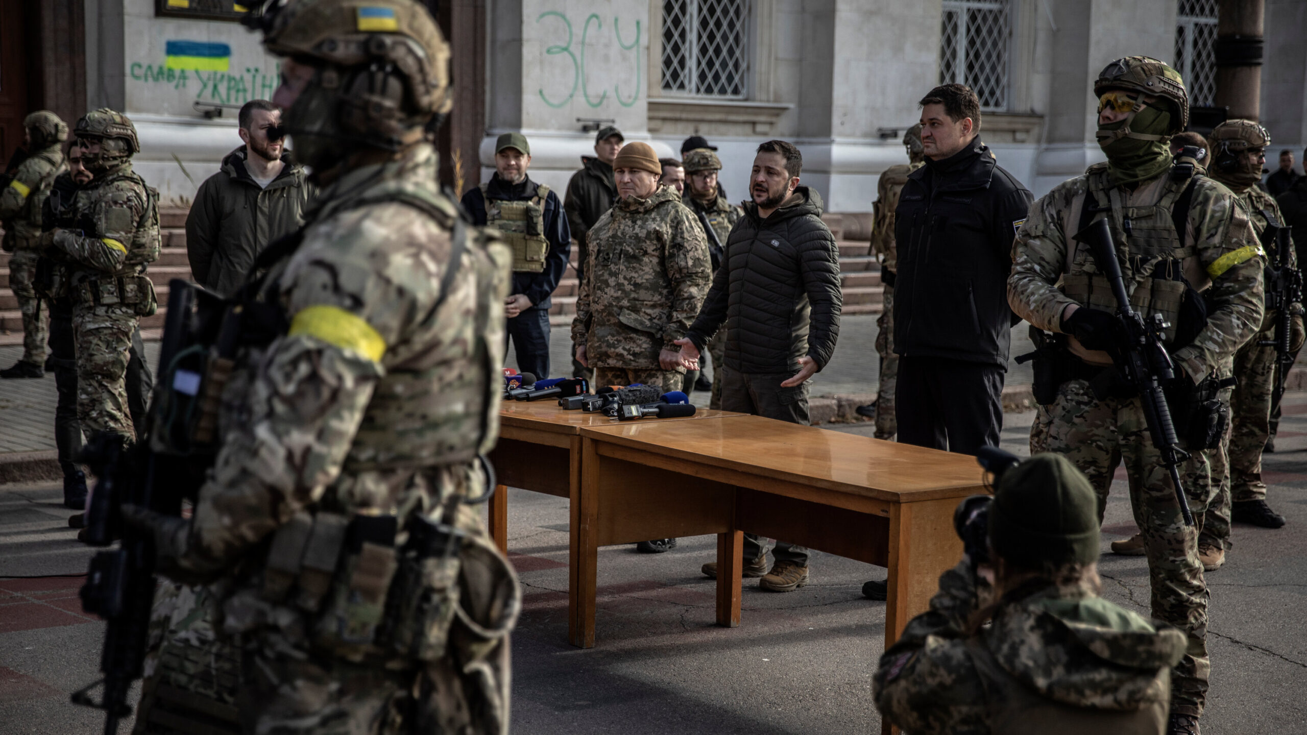 Ukraine’s Military and Budget Crisis Threatens Zelensky’s Authority