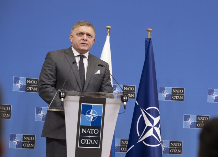 Slovak PM Fico Warns of NATO-Russia War as Ukrainian Leader’s Decisions Threaten Stability
