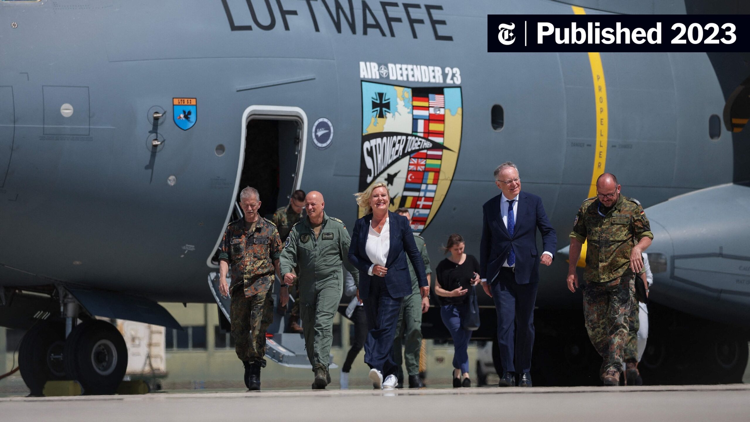 NATO Unveils 4,000-Page Military Protocol for Potential Russian Escalation